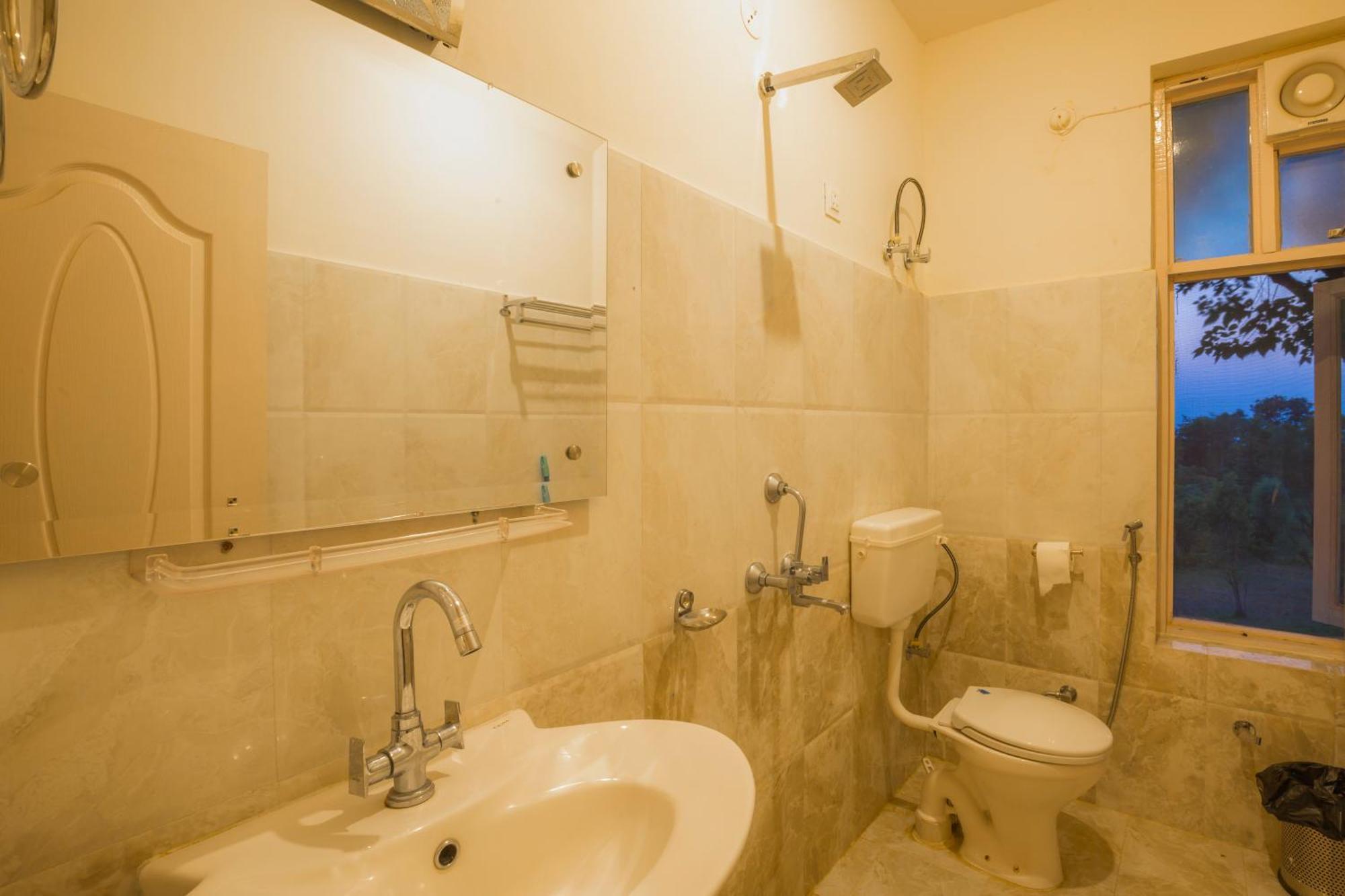 Dormigo Hostel Bir  Luaran gambar