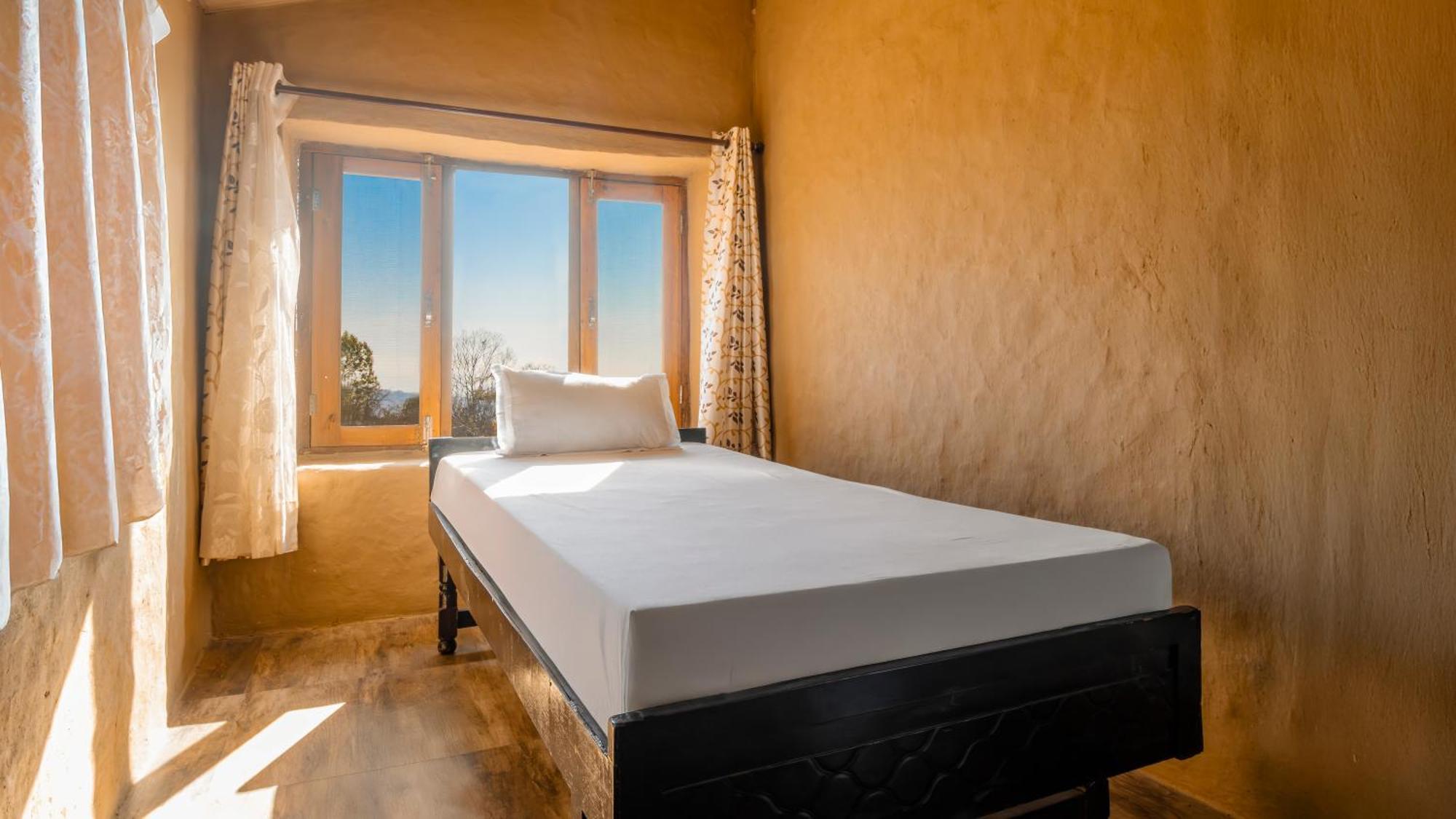 Dormigo Hostel Bir  Luaran gambar
